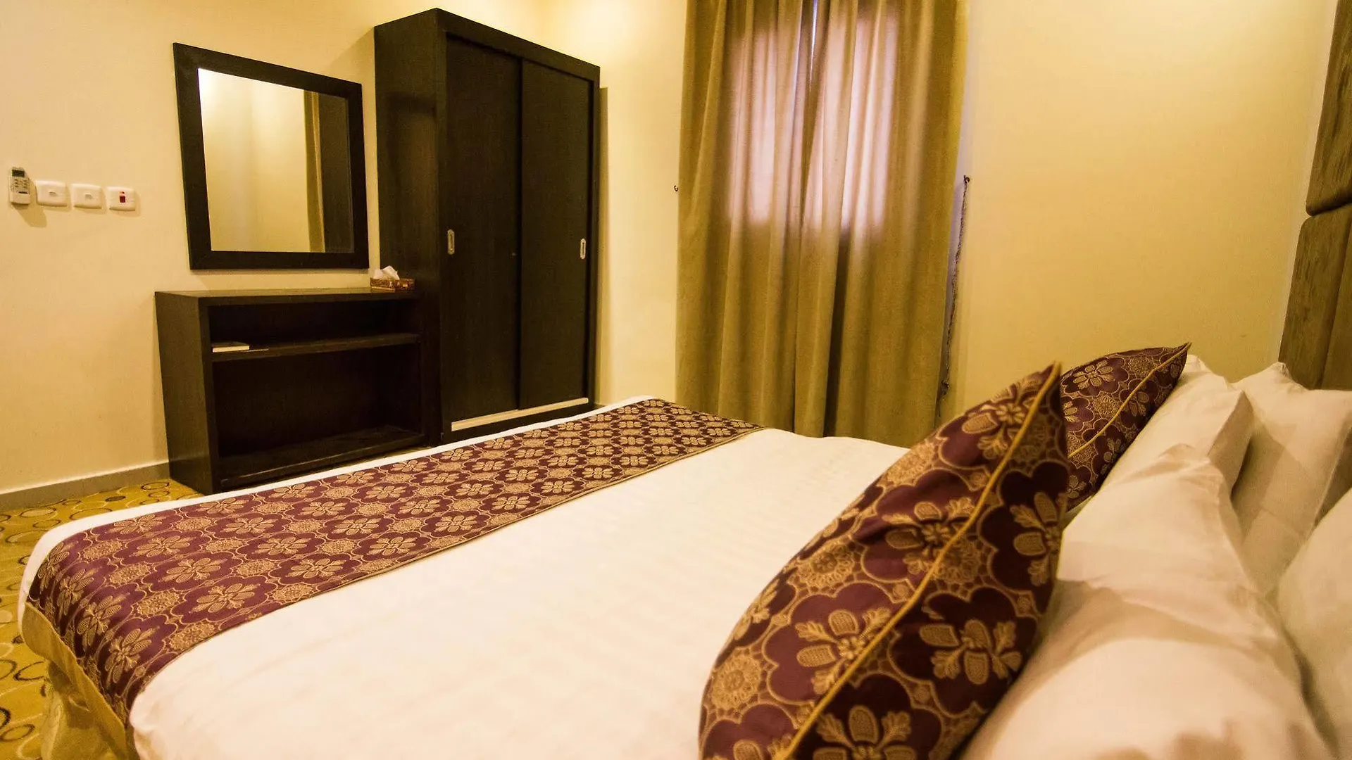 Al Makan Suites 101 By Al Azmy Riyadh