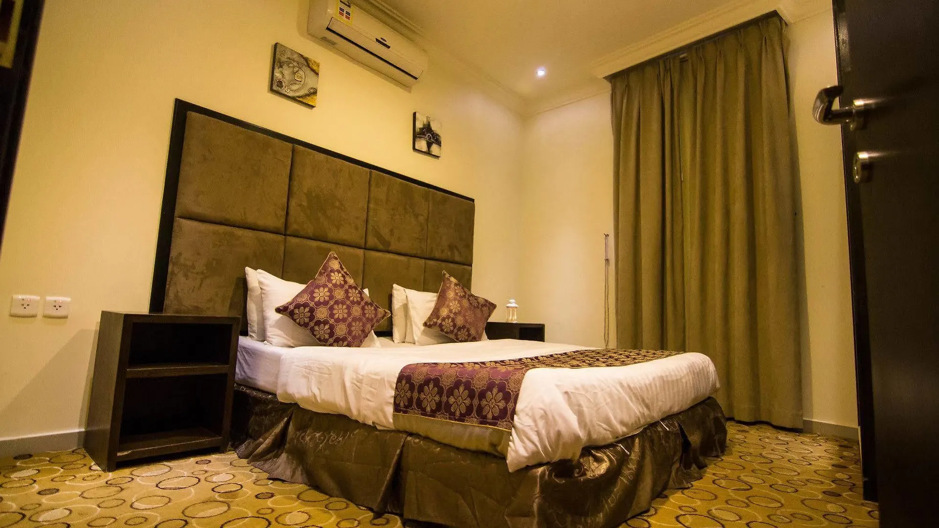 ** Lejlighedshotel Al Makan Suites 101 By Al Azmy Riyadh Saudi-Arabien